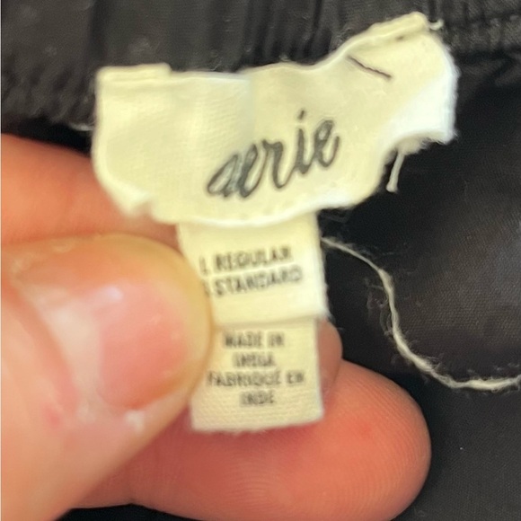 Aerie Black Cargo Wide Leg Pants elastic waist Size L Regular - Picture 5 of 9